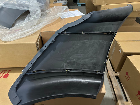 GA-IN-032-R*International PROSTAR 2008 2009 2010 2011 2012 2013 2014 2015 2016 2017 BUMPER CORNER WITH STRIPE