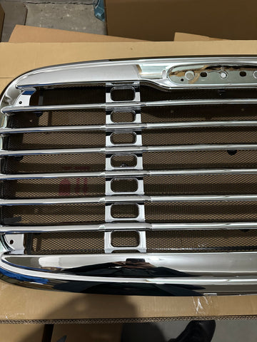 GA-FR-002* FREIGHTLINER COLUMBIA 2001 2002 2003 2004 2005 2006 2007 2008 2009 2010 2011 2012 2013 2014 2015 2016 2017 2018 2019 2020 2021 2022 2023 2024 Chrome Grille with Bug Screen
