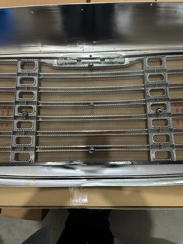 GA-FR-002* FREIGHTLINER COLUMBIA 2001 2002 2003 2004 2005 2006 2007 2008 2009 2010 2011 2012 2013 2014 2015 2016 2017 2018 2019 2020 2021 2022 2023 2024 Chrome Grille with Bug Screen