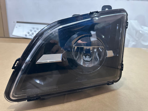GA-V-097B-L* Fog Lamp LH black for 2018 2019 2020 2021 2022 2023 2024 VOLVO VNL Trucks