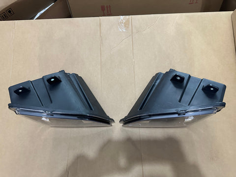 GA-V-097B-R* Fog Lamp RH black for 2018 2019 2020 2021 2022 2023 2024 VOLVO VNL Trucks