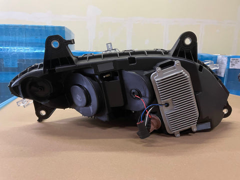 GA-IN-074A R Head lamp For International Lt625 2017 2018 2019 2020 2021 2022 2023 2024- Full Led LH