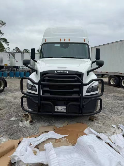 Deer Guard Bumper with Bracket for Freightliner Cascadia 2018 2019 2020 2021 2022 2023 2024