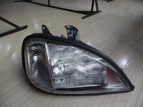 GA-FR-004R* Headlights For FREIGHTLINER COLUMBIA 2000 2001 2002 2003 2004 2005 2006 2007 2008 2009 2010 2011 2012 2013 2014 2015 2016 2017 2018 2019 2020 2021 2022 2023 2024 RH Passenge Side Assembly Halogen