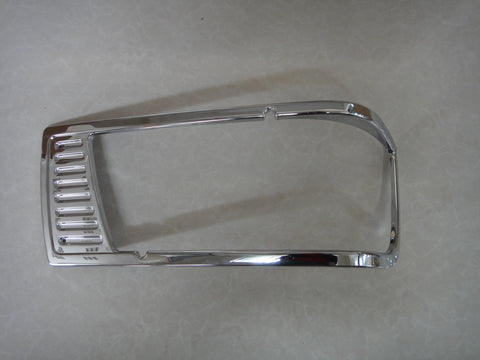 GA-PE-002-1R PETERBILT 377 -2002 2003 2004 2005 2006 2007 2008 2009 2010 2011 2012 2013 2014 2015 2016 2017 2018 2019 2020 2021 2022 2023 2024 BEZEL R OEM:16-07213