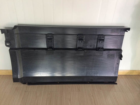 GA-V-018R VOLVO VNL 2003 2004 2005 2006 2007 2008 2009 2010 2011 2012 2013 2014 2015 2016 2017 2018 CENTRAL PANEL R OEM:82488537